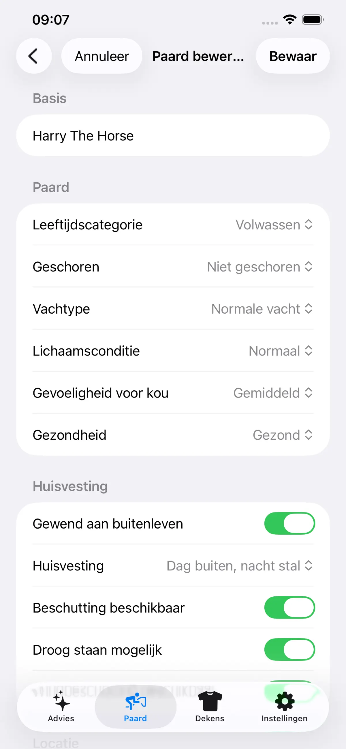 Invoer van kenmerken en huisvesting van een paard in Dekenwijzer